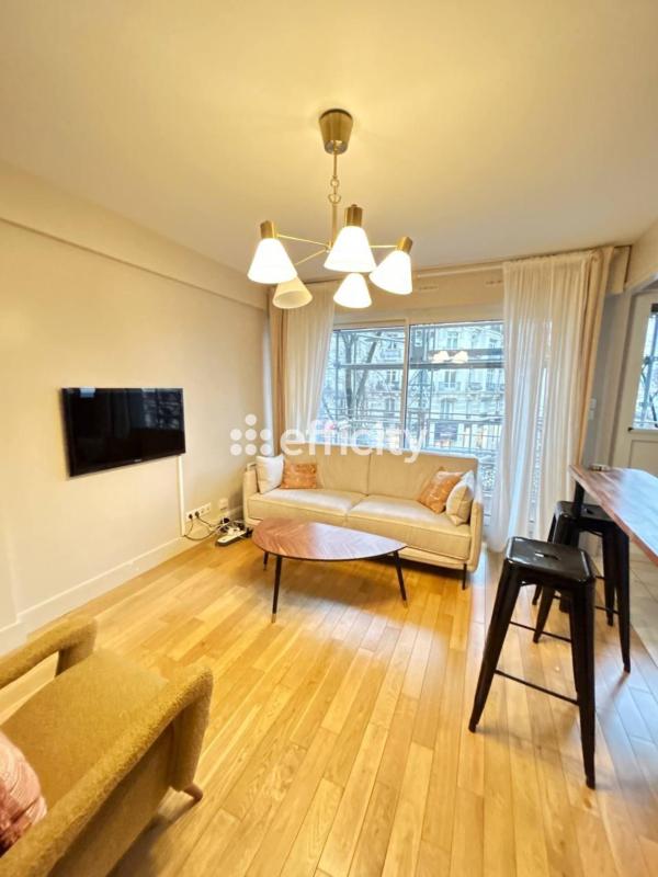 Appartement 2 Pièce(s) Paris 8eme Arrondissement