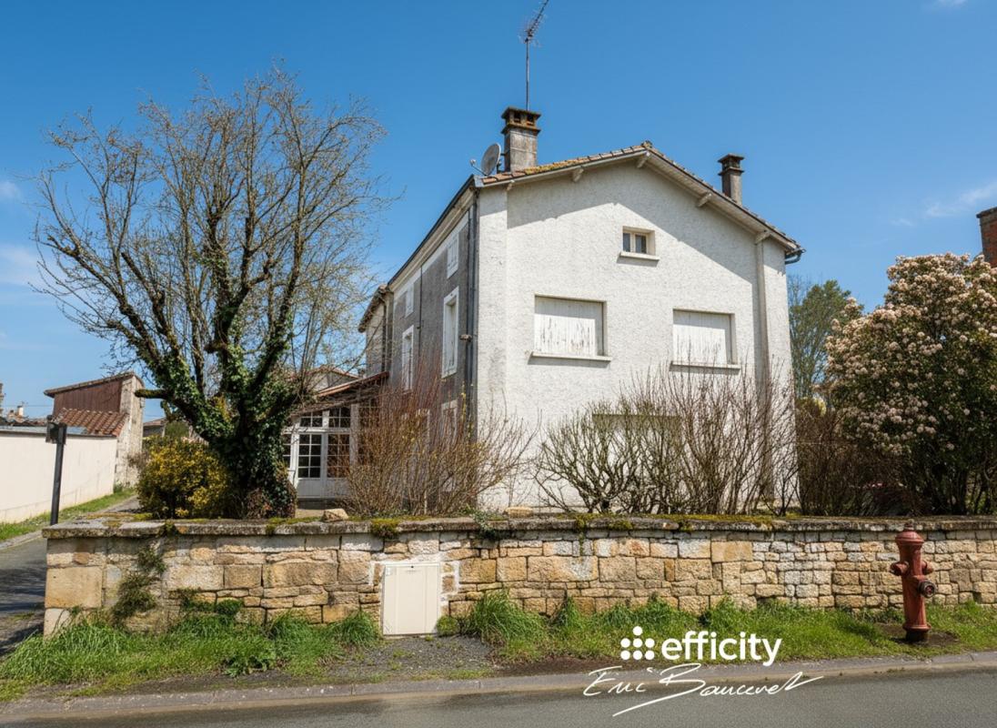 Maison de ville 4 Pièce(s) Magné