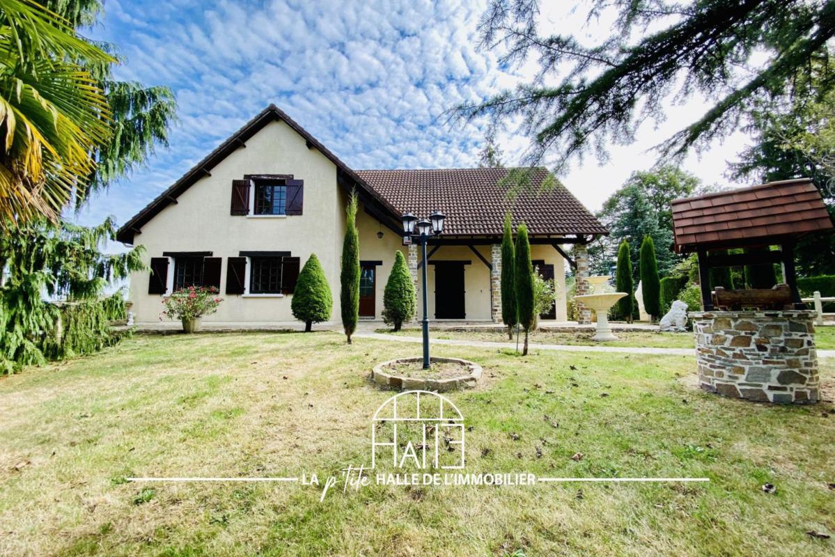 Maison de ville 9 Pièce(s) Verneuil-sur-Vienne