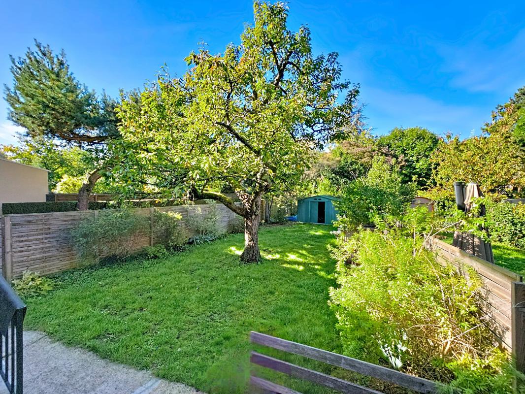 Maison 5 Pièce(s) Suresnes