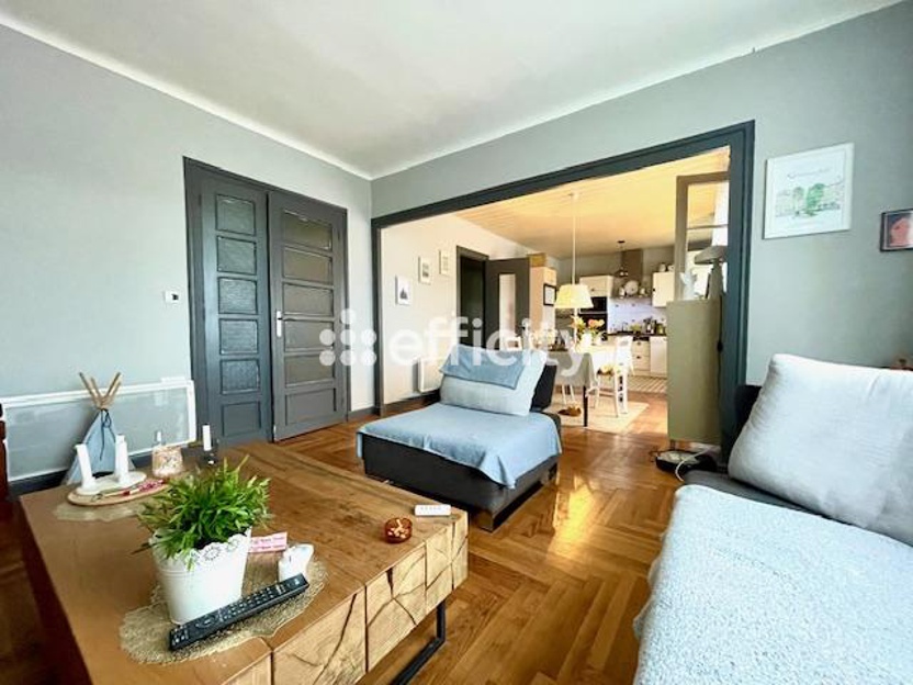 Appartement 4 Pièce(s) Roussillon