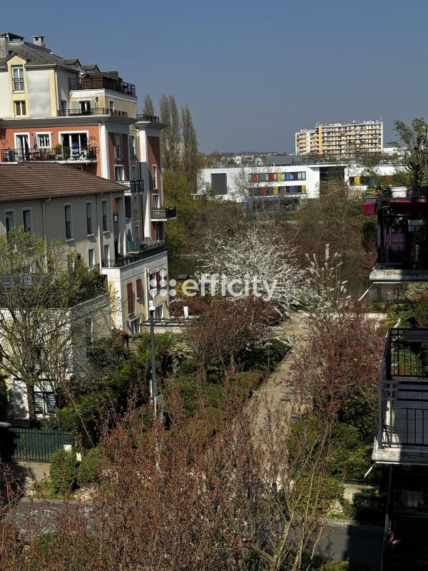 Appartement 3 Pièce(s) Villeneuve-la-Garenne