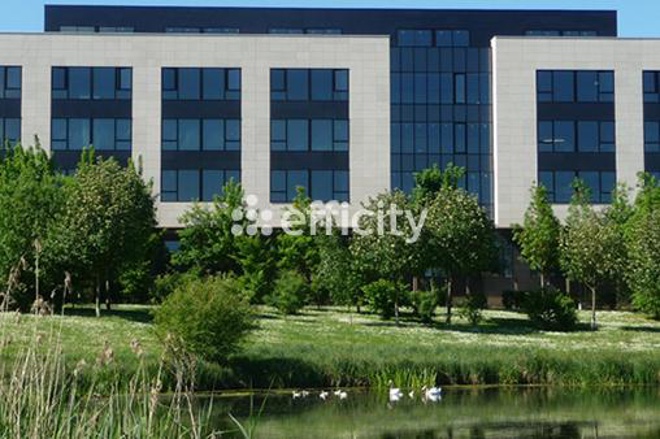 Bureau 1 Pièce(s) Jossigny