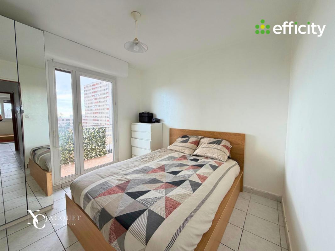 Appartement 4 Pièce(s) Rillieux-la-Pape