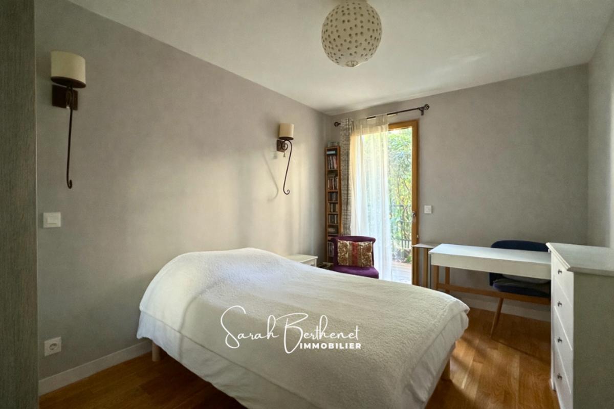 Appartement 3 Pièce(s) Écully