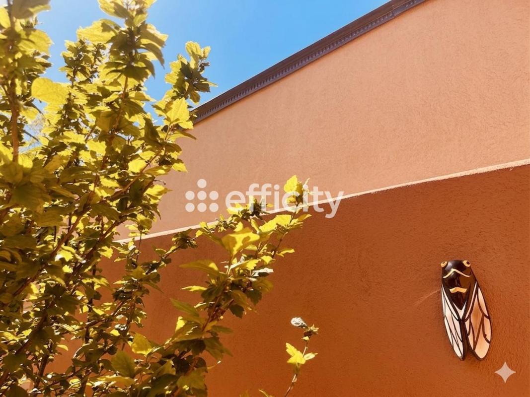 Villa 3 Pièce(s) Marseille 12eme Arrondissement