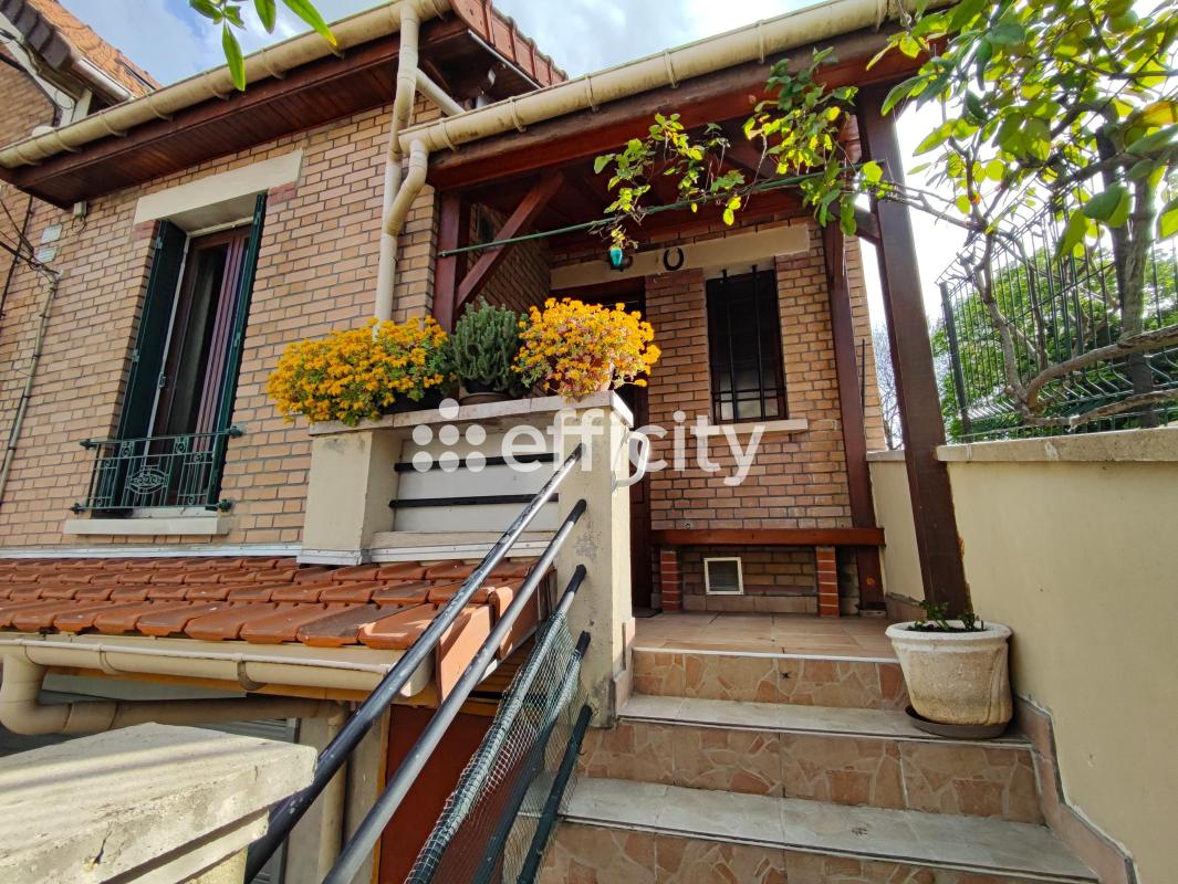 Maison de ville 3 Pièce(s) Saint-Denis