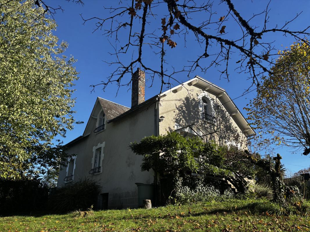 Maison 7 Pièce(s) La Porcherie