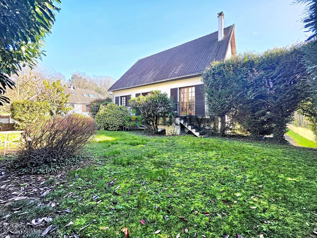 Maison 6 Pièce(s) Le Plessis-Trévise