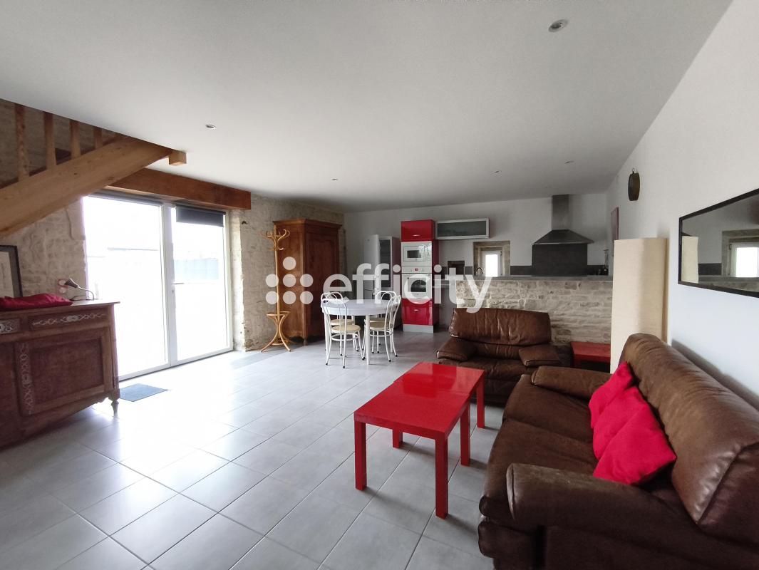 Maison 4 Pièce(s) Arçais