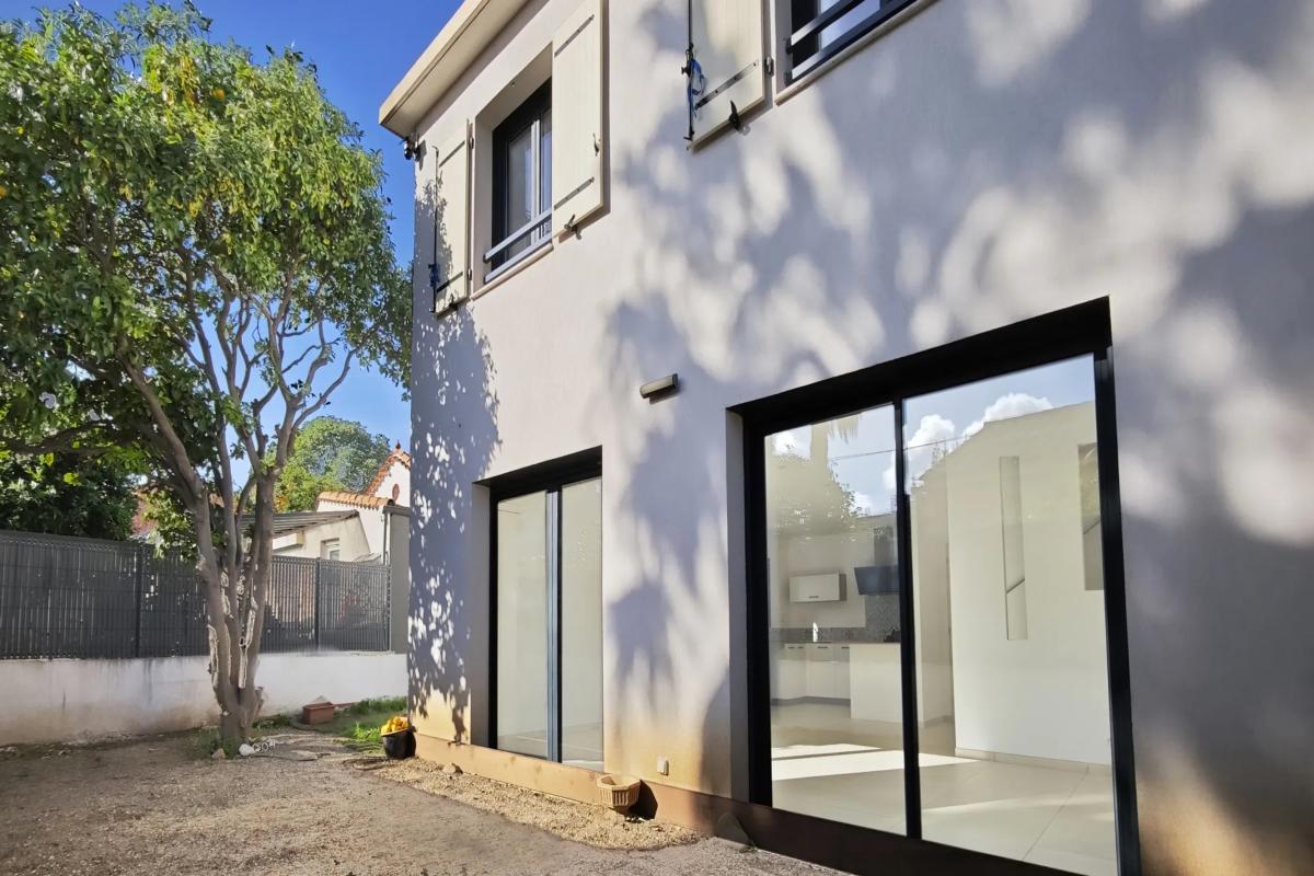 Pavillon 4 Pièce(s) Toulon