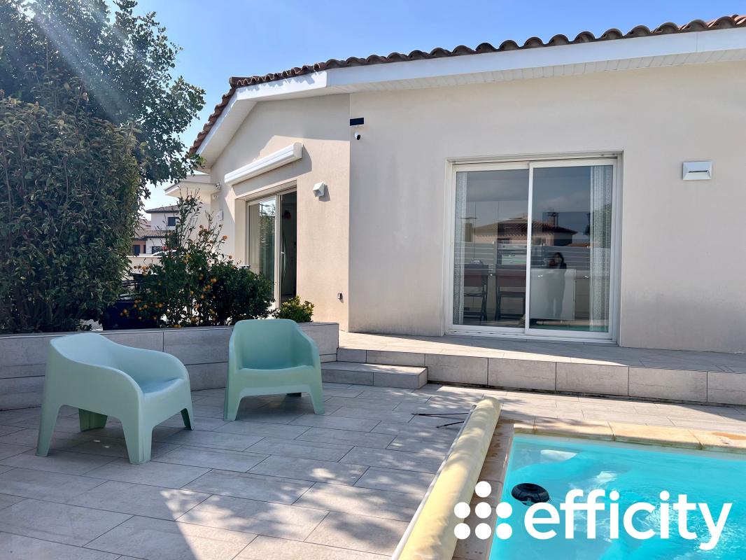 Pavillon 4 Pièce(s) Llupia