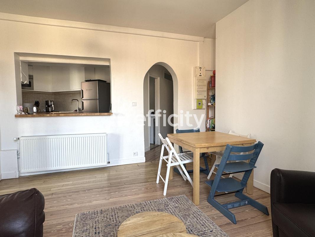 Appartement 3 Pièce(s) Romainville