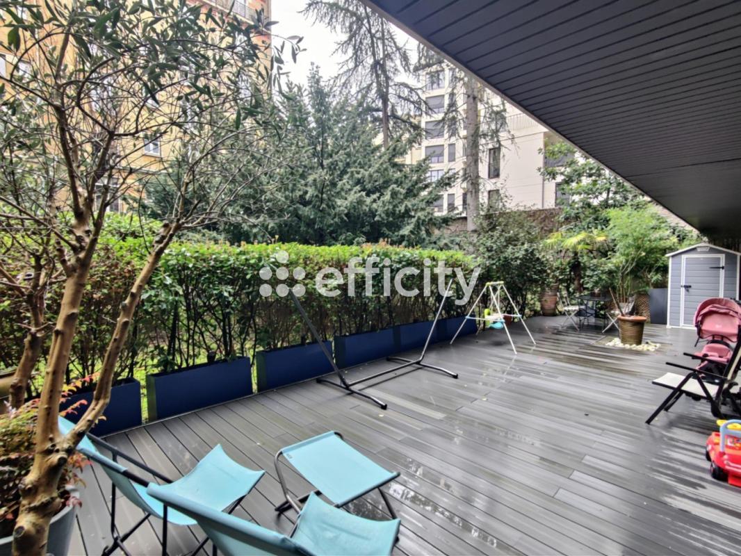 Appartement 4 Pièce(s) Neuilly-sur-Seine