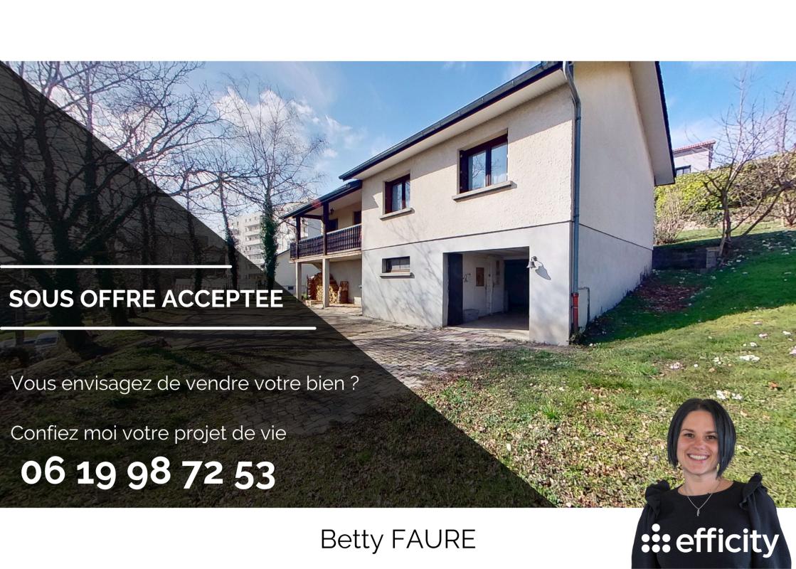 Maison de ville 4 Pièce(s) Saint-Genest-Lerpt