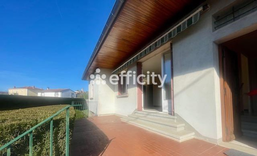 Maison 4 Pièce(s) Roussillon