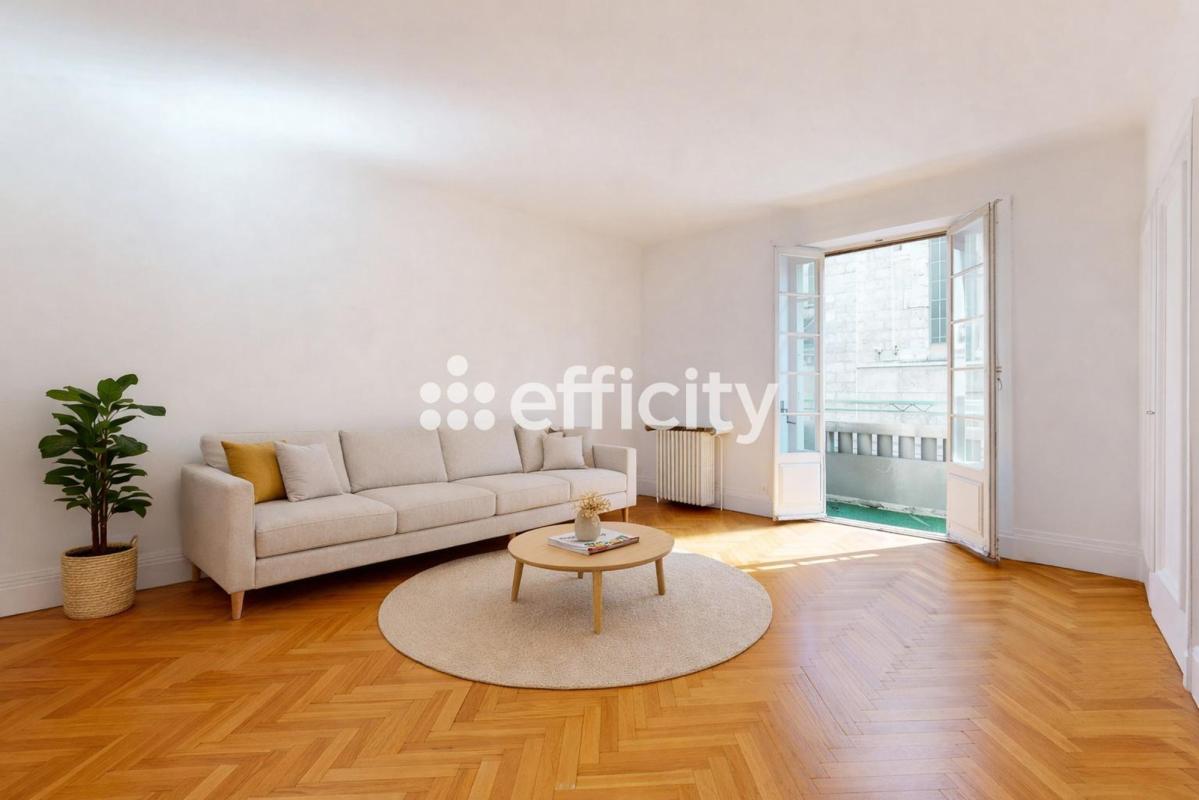 Appartement 4 Pièce(s) Lyon 6eme Arrondissement