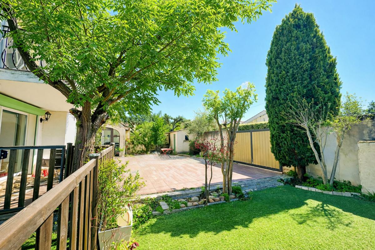 Maison 6 Pièce(s) Villeneuve-lès-Avignon