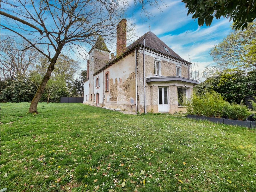 Maison 17 Pièce(s) Rennes