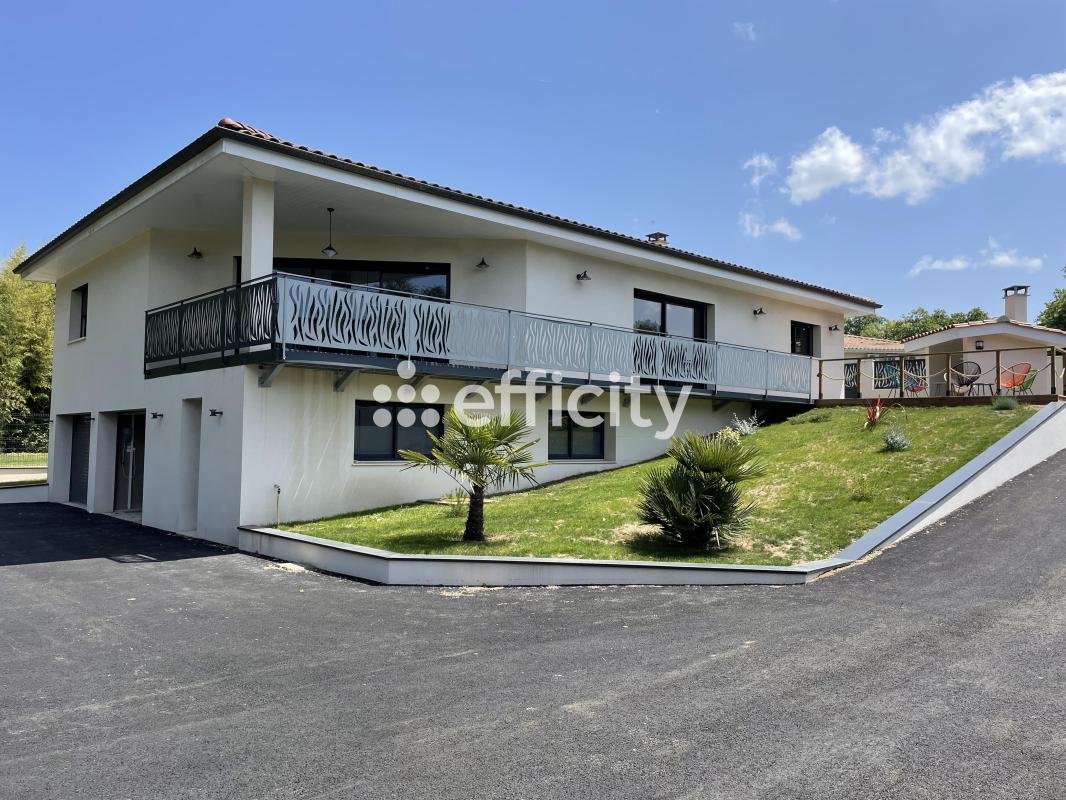 Maison 4 Pièce(s) Les Billaux