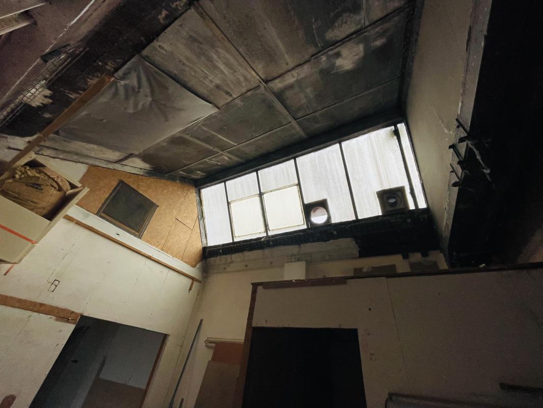 Locaux/biens immobiliers  Bruyères-le-Châtel