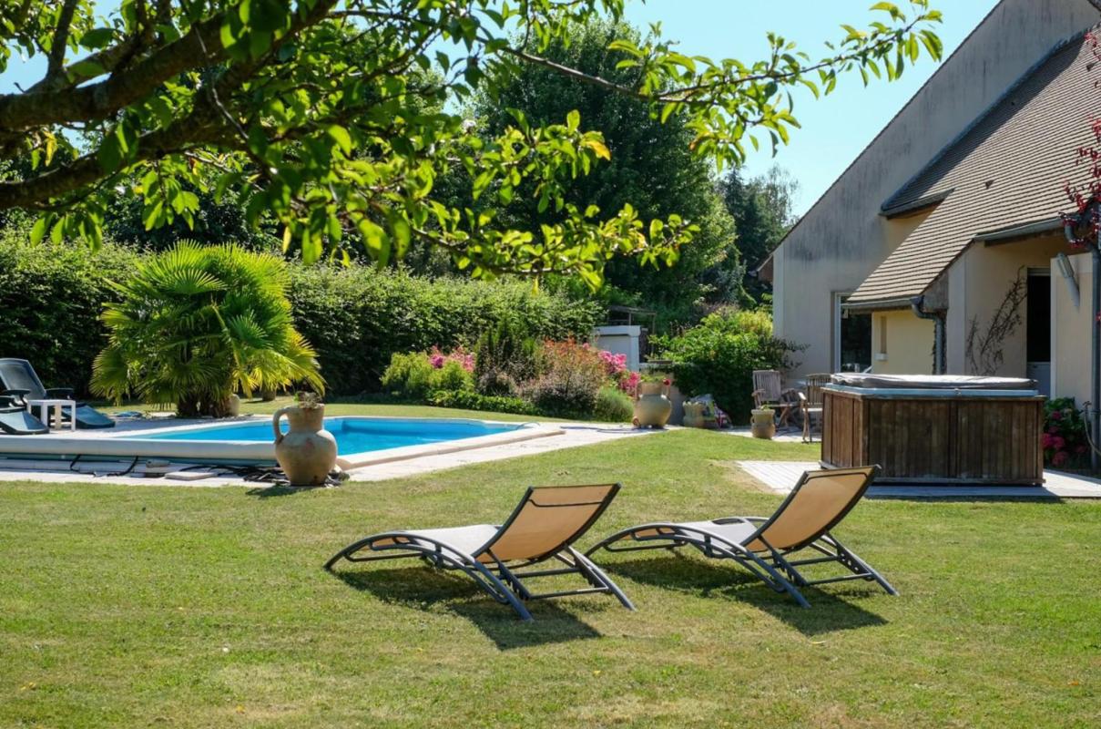 Demeure 8 Pièce(s) Autouillet