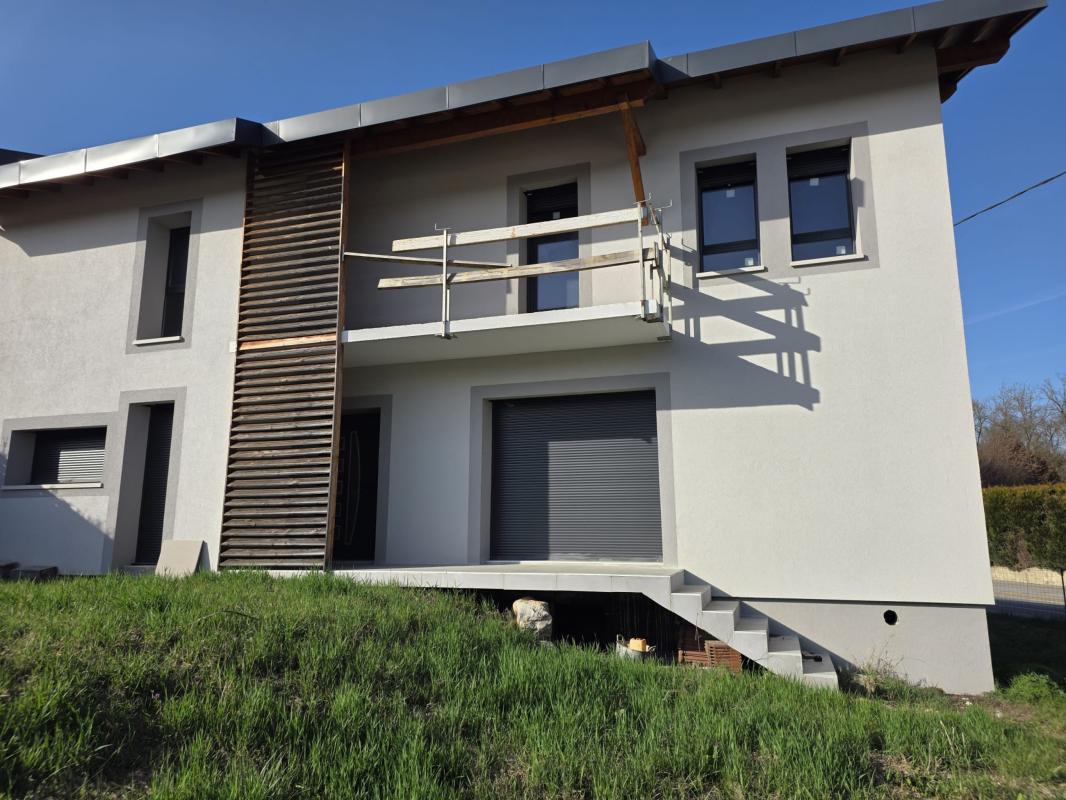 Maison 5 Pièce(s) Reignier-Ésery