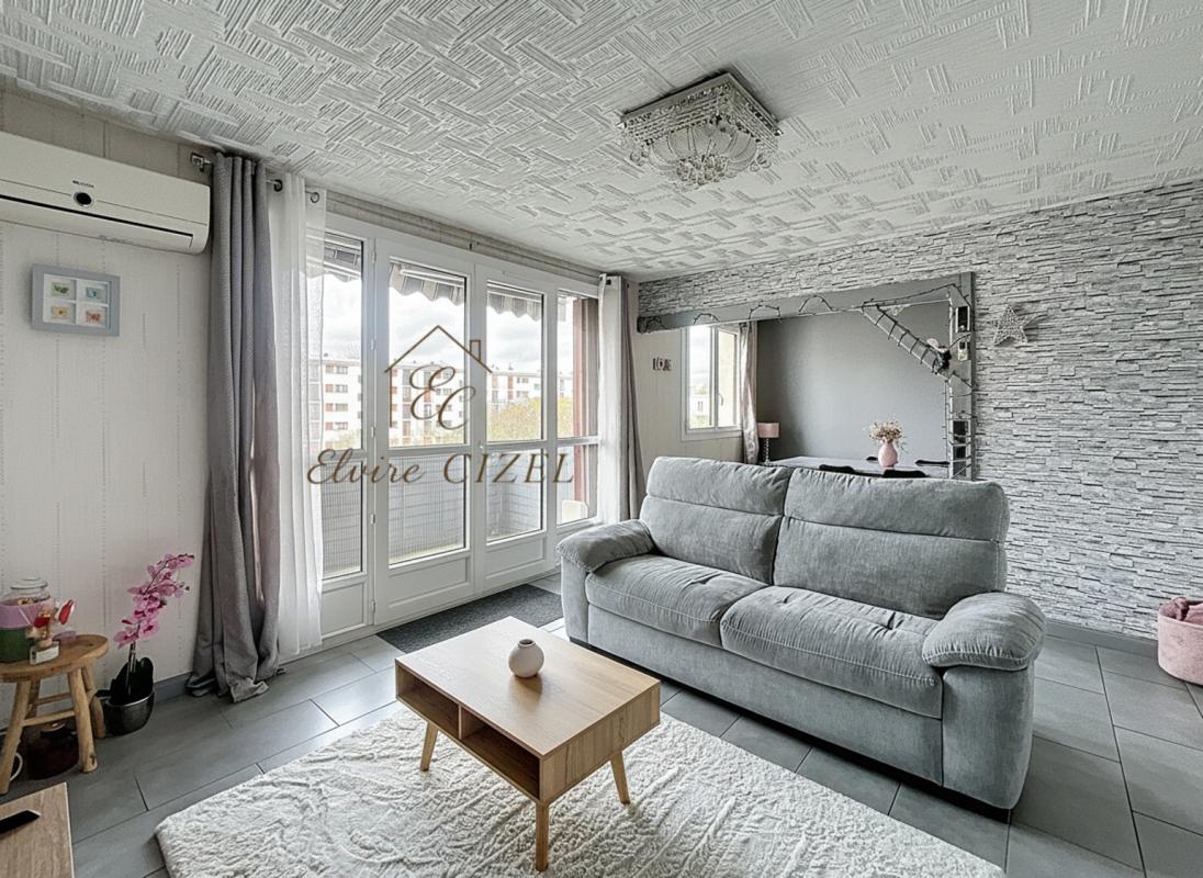 Appartement 4 Pièce(s) Joué-lès-Tours