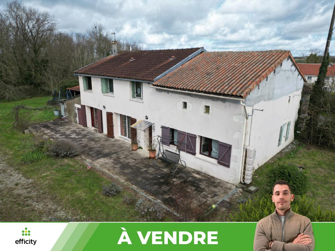 Maison de ville 7 Pièce(s) Genouillé