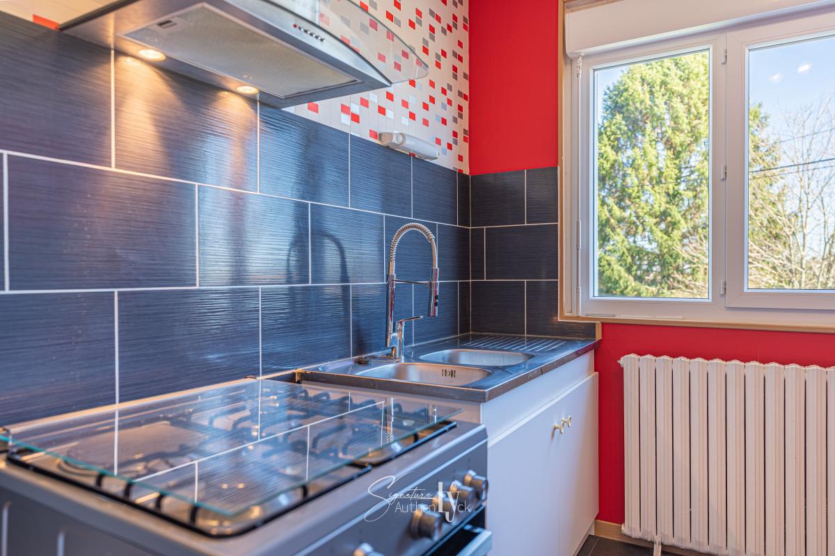 Maison 4 Pièce(s) Saint-Yrieix-la-Perche - Photo 12