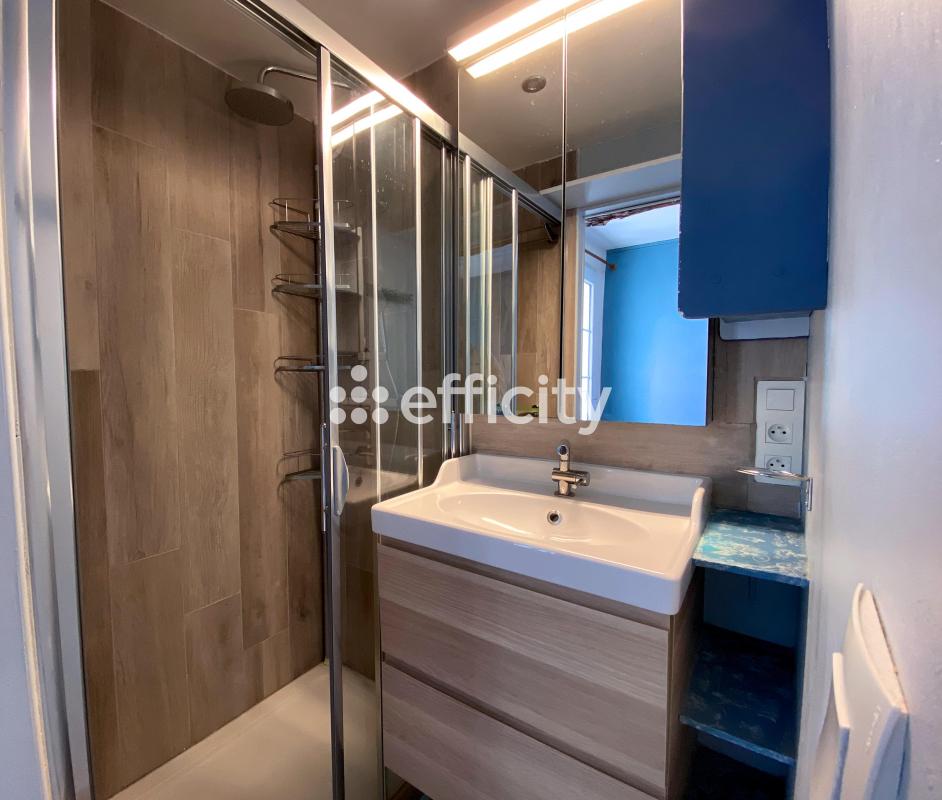 Maison de village 7 Pièce(s) Montagnac