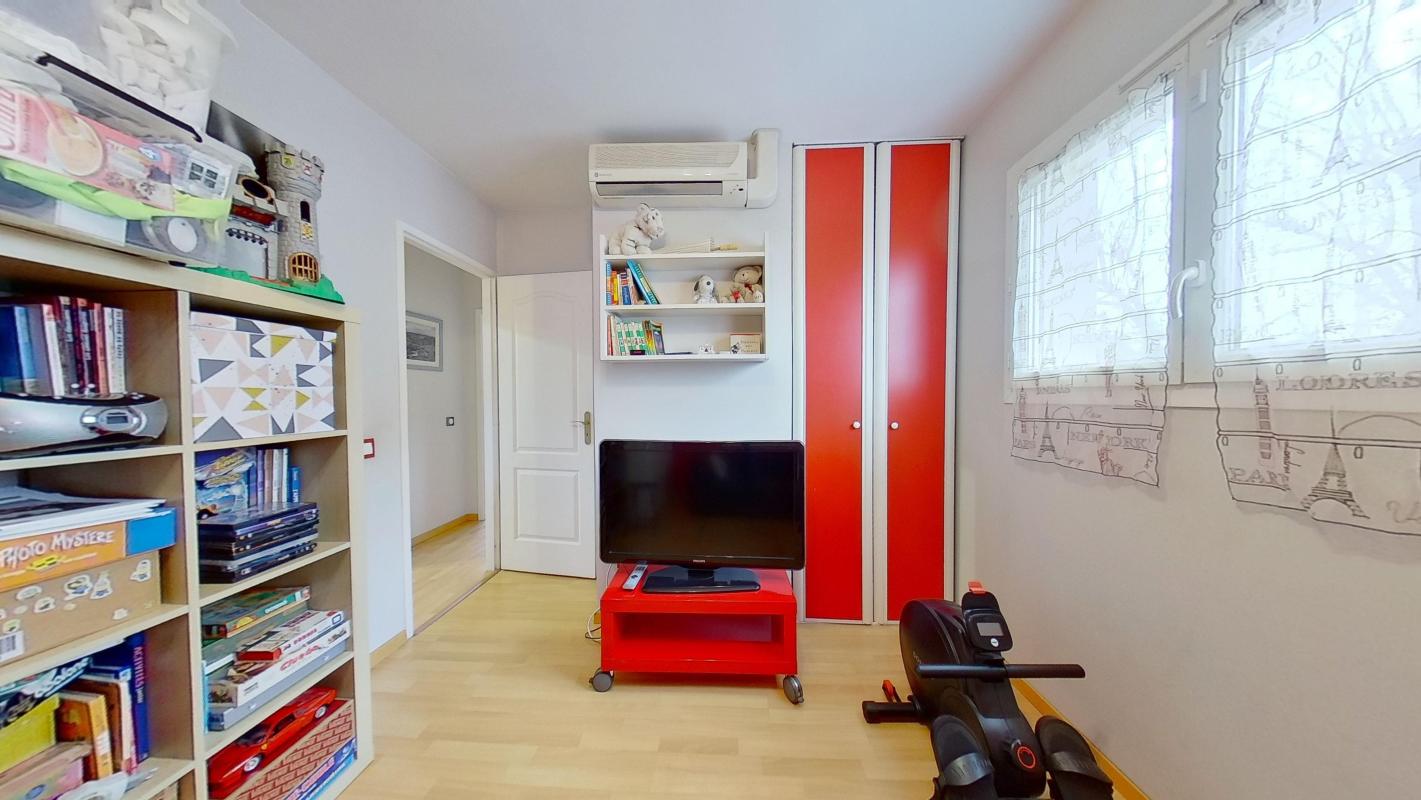 Maison 5 Pièce(s) Bron - Photo 11