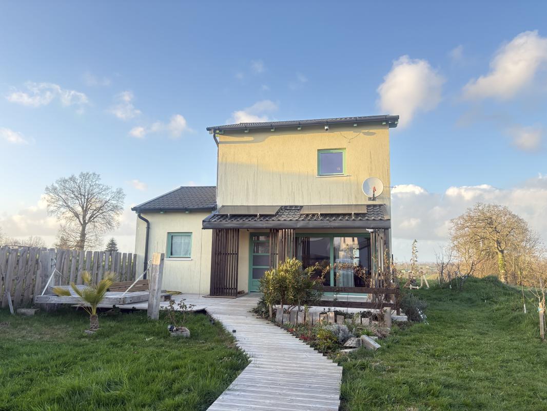 Pavillon 4 Pièce(s) Bourgvallées