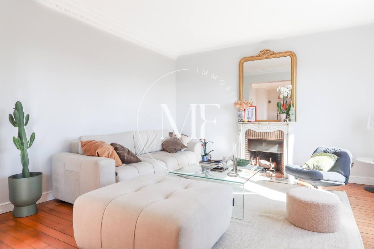 Appartement 4 Pièce(s) Suresnes