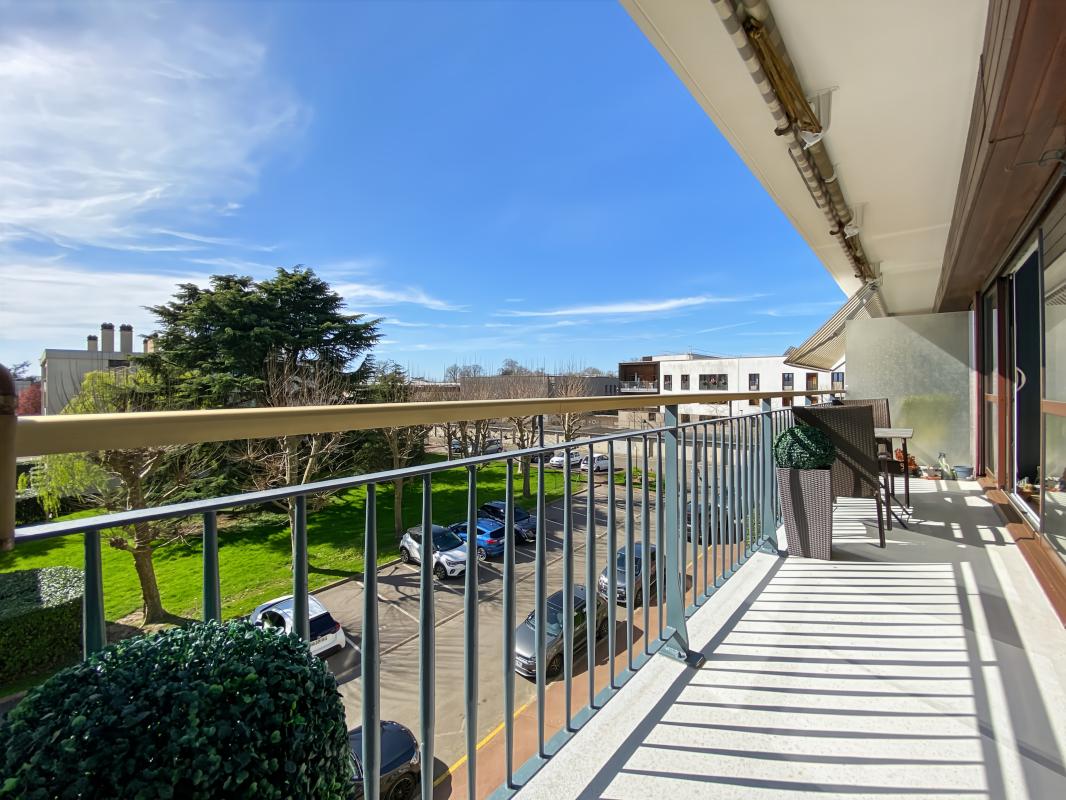 Appartement 5 Pièce(s) Noisy-le-Roi