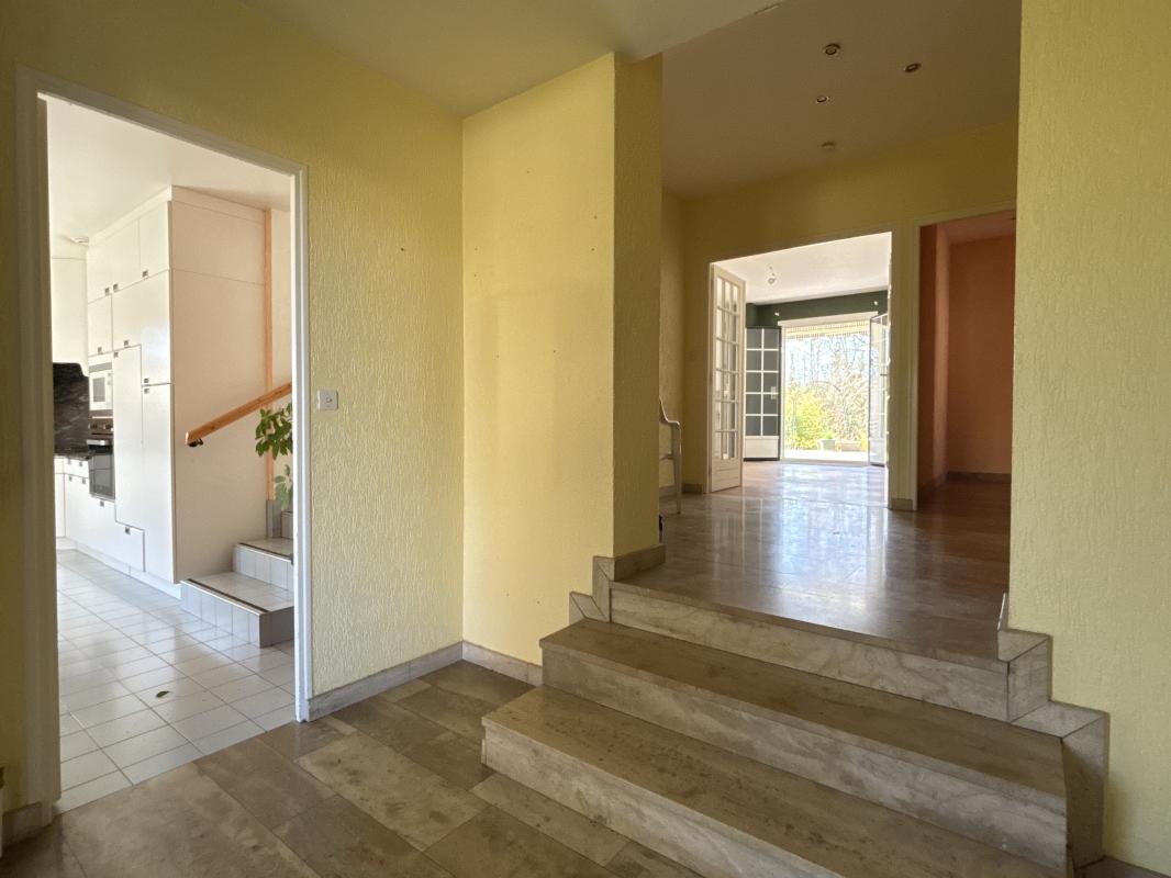 Maison 7 Pièce(s) Messigny-et-Vantoux