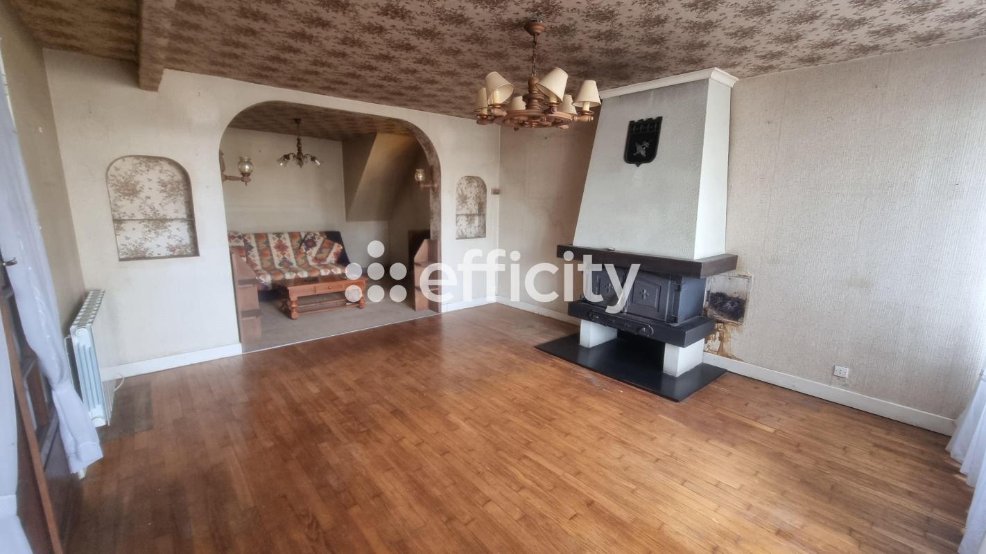 Maison 6 Pièce(s) Joussé