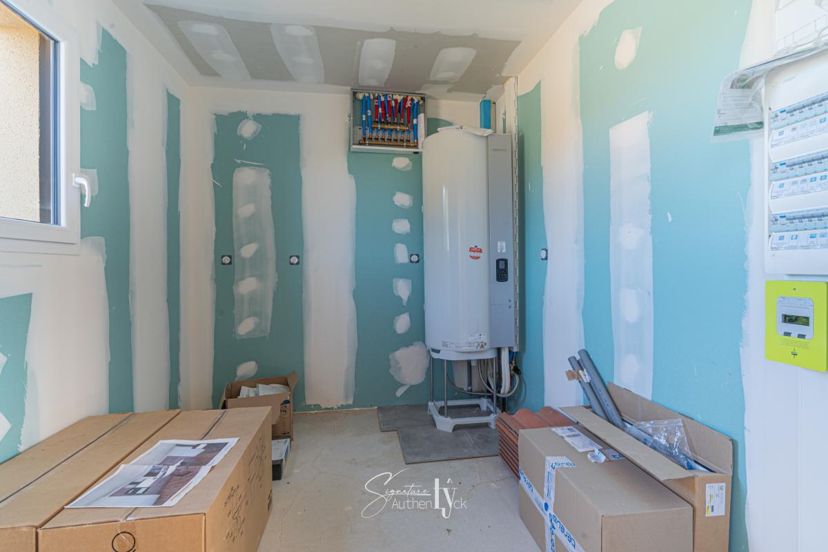 Maison 6 Pièce(s) Saint-Hilaire-Bonneval - Photo 8