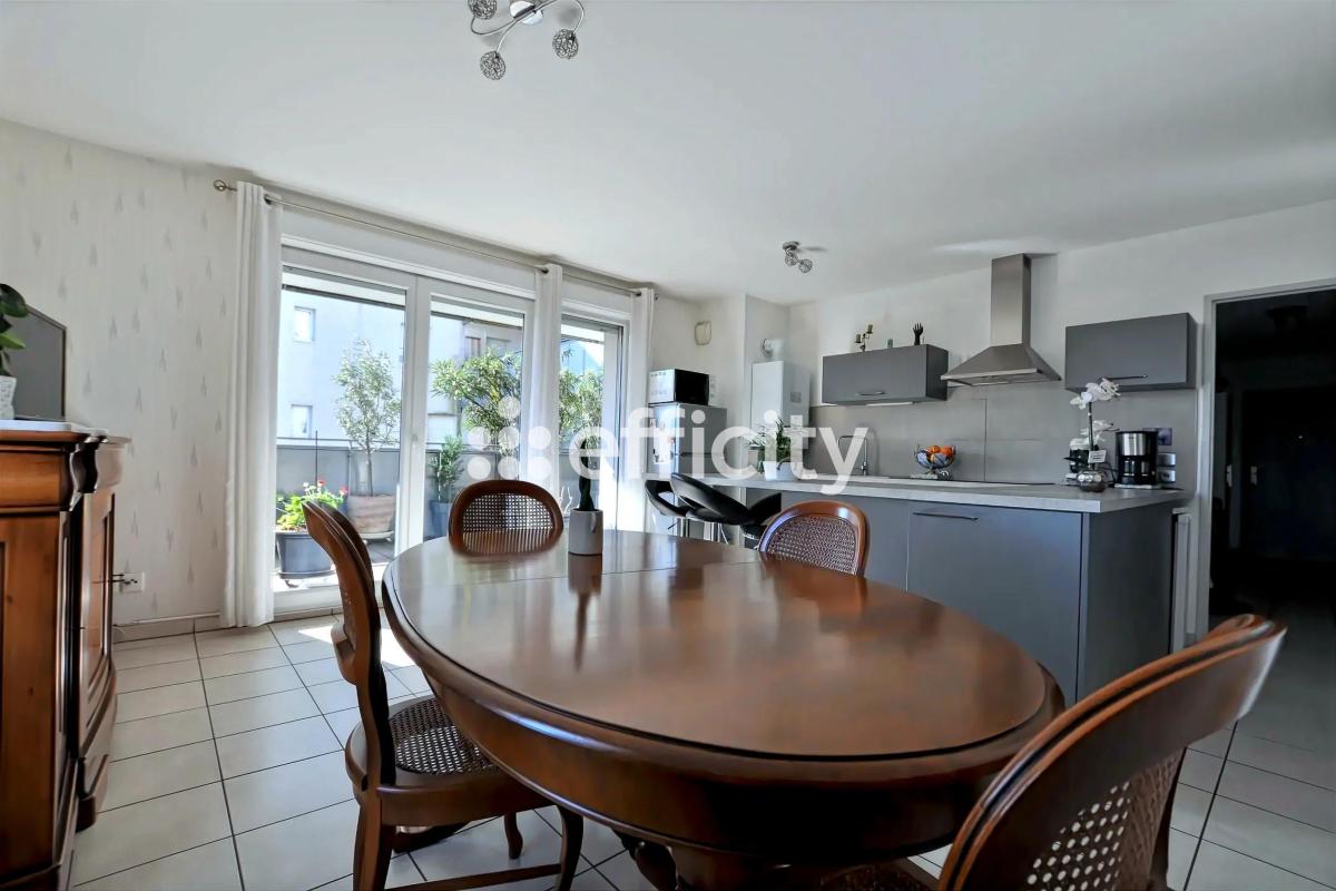 Appartement 4 Pièce(s) Vénissieux - Photo 3