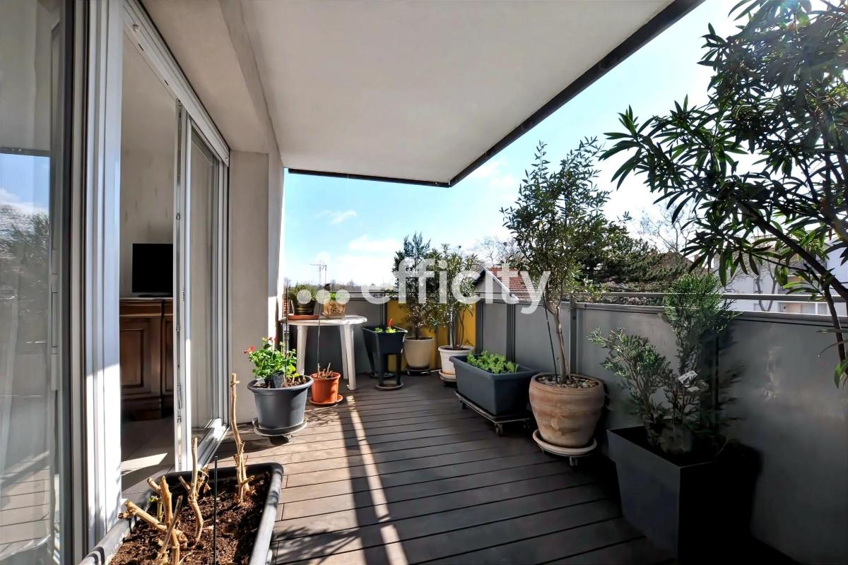 Appartement 4 Pièce(s) Vénissieux - Photo 14