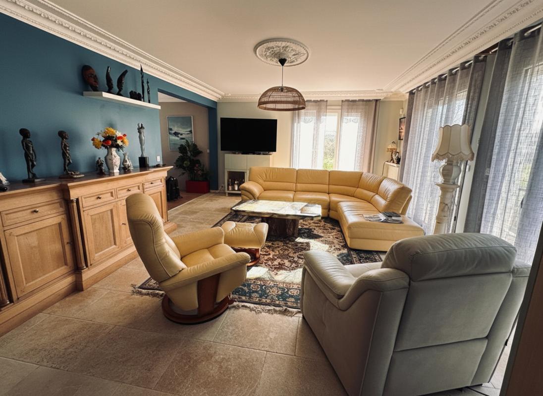 Pavillon 8 Pièce(s) Amboise