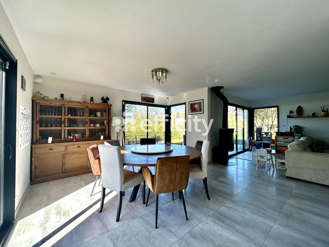 Maison de ville 7 Pièce(s) Vezin-le-Coquet