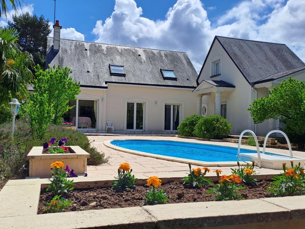Villa 5 Pièce(s) Le Magny