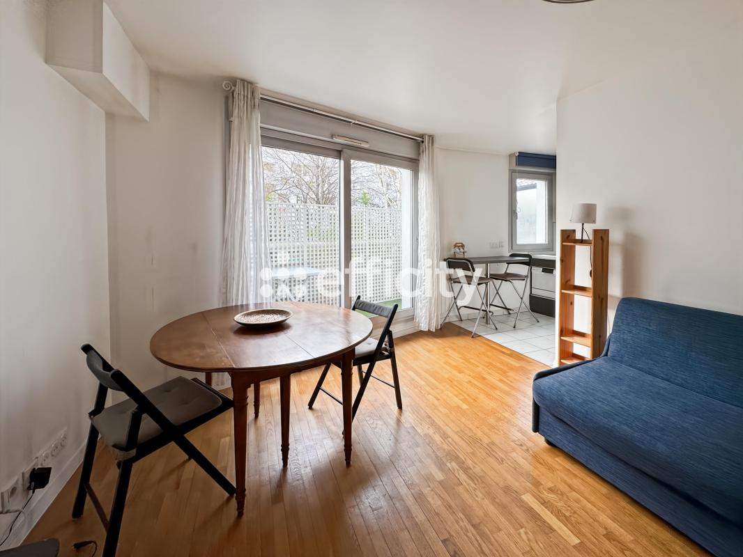 Appartement 1 Pièce(s) Paris 15eme Arrondissement