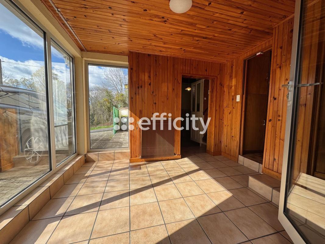 Maison 6 Pièce(s) Thiers - Photo 2