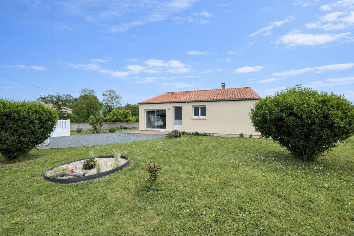 Maison 4 Pièce(s) Corme-Écluse