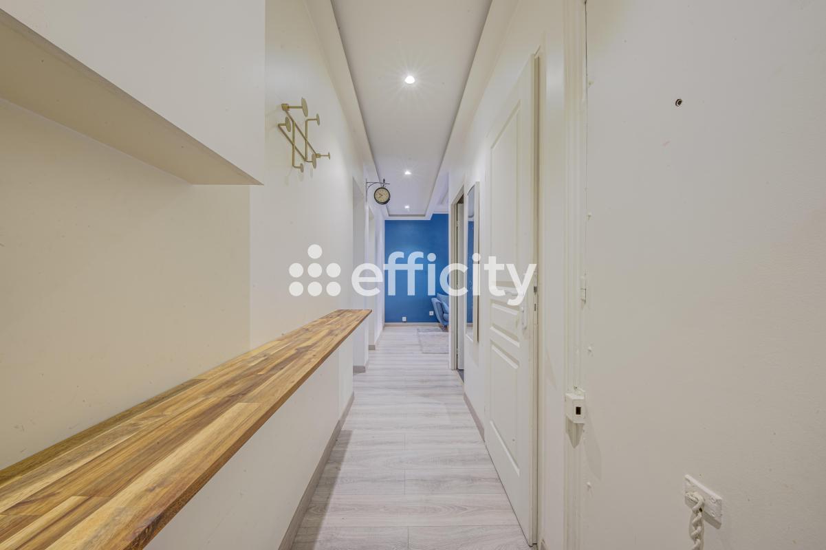 Appartement 3 Pièce(s) Paris 18eme Arrondissement