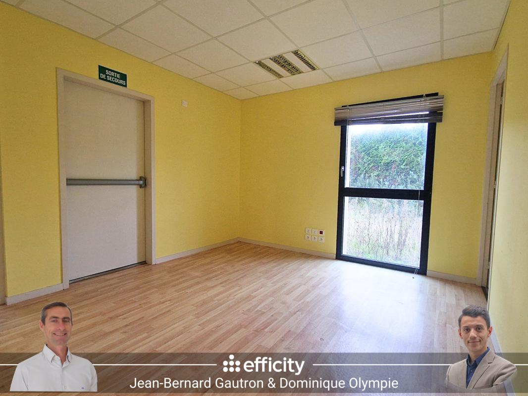 Bureau 21 Pièce(s) Trémuson - Photo 11