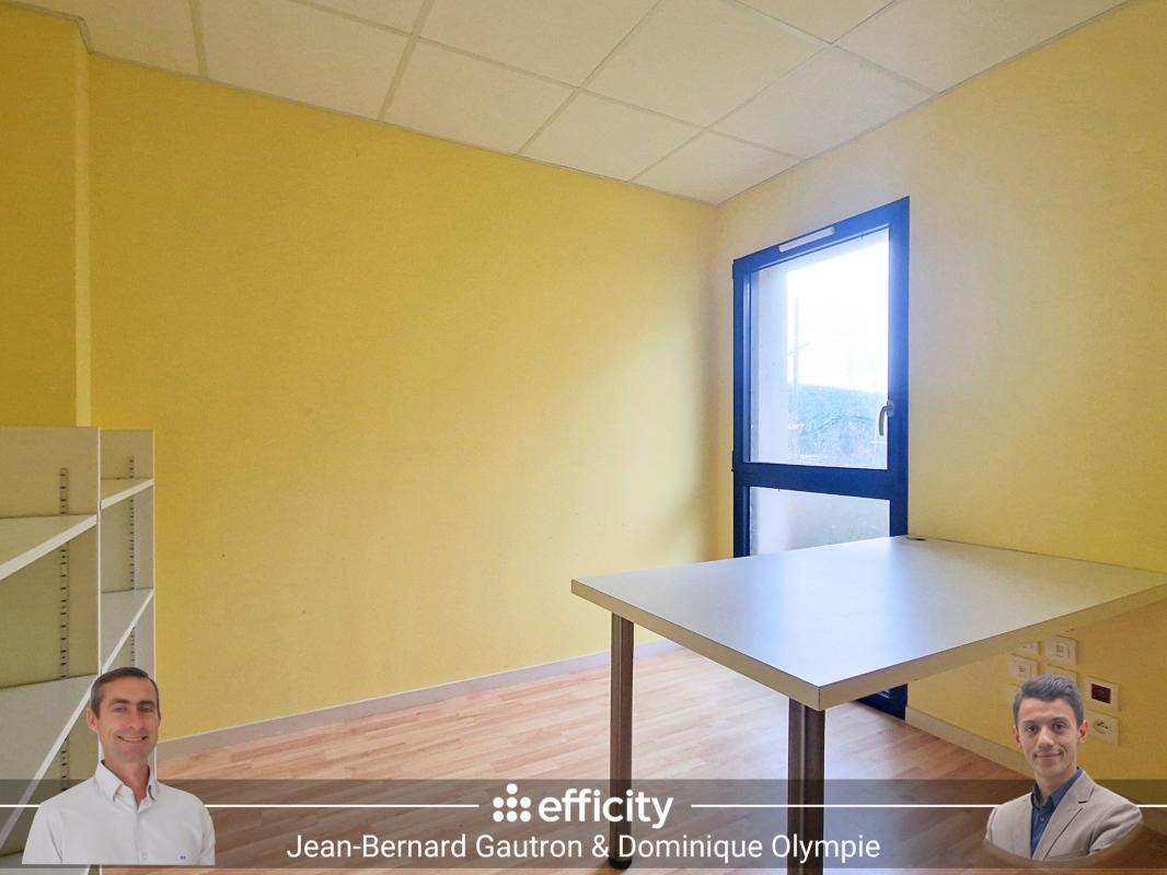 Bureau 21 Pièce(s) Trémuson - Photo 12