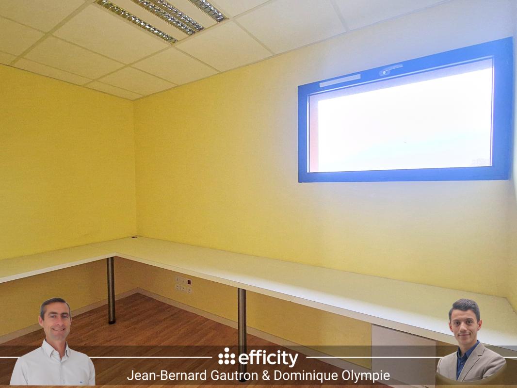 Bureau 21 Pièce(s) Trémuson - Photo 15